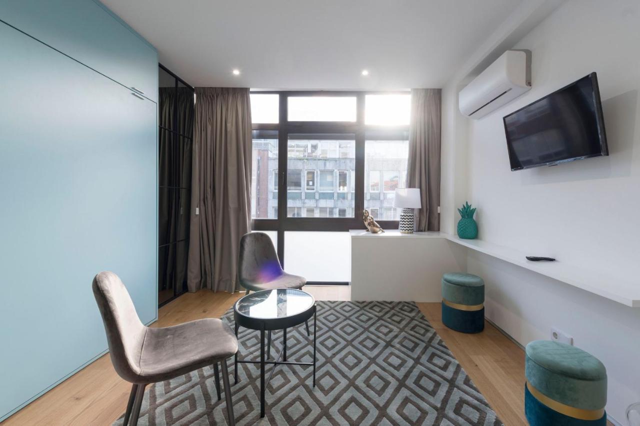 Lovelystay - Wohaza Apartment With Free Private Parking Porto Bagian luar foto