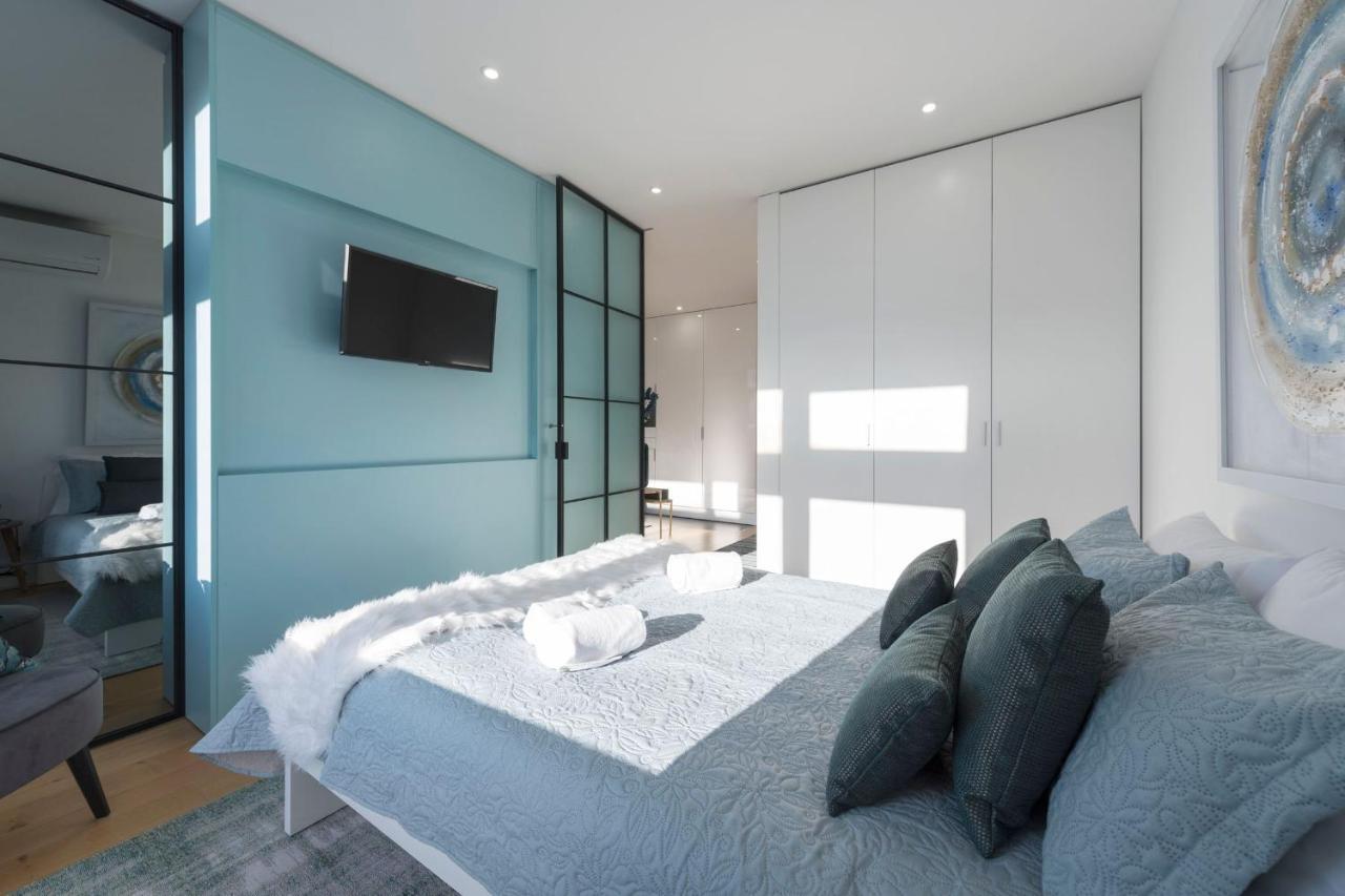 Lovelystay - Wohaza Apartment With Free Private Parking Porto Bagian luar foto